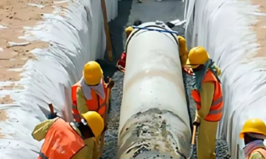 Pipes Lowering and Installation - Red Sea Arabia