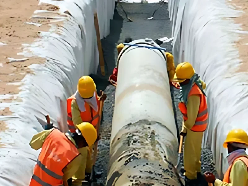 Pipes Lowering and Installation - Red Sea Arabia